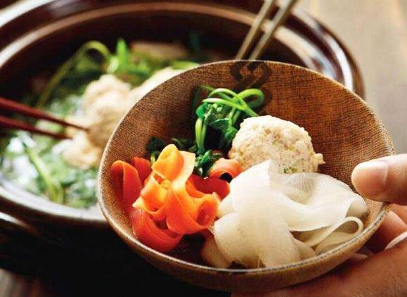 考生备考考前均衡饮食六大建议 早餐以清淡为主，晚餐要吃八分饱